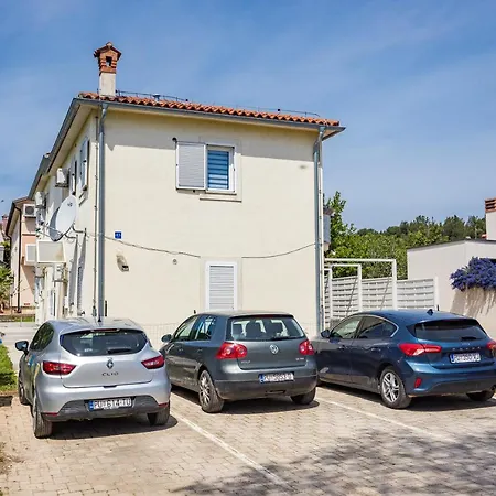 Studio Apartman Marly Πούλα